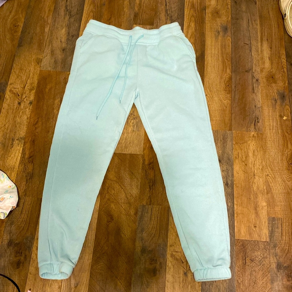 sweat pants